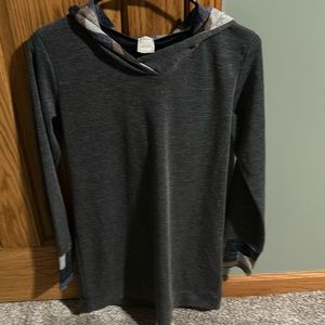 Women’s HERSHE long sleeve top Size M